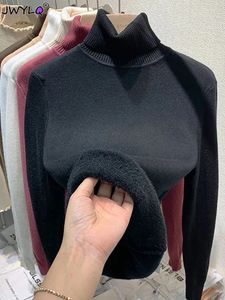 女性用セーターソリッドカラータートルネックプラスベルベットプルオーバーセーター女性オールマッチソフト濃厚なニットセーター6色インナー女性セーター231030