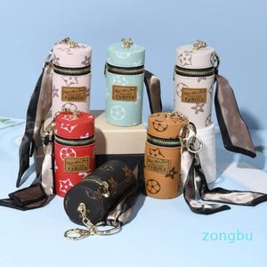 Letter Printing Nyckelring plånbok Keyring Fashion Purse Pendant Car Chain Charm Bucket Bag Flower Mini Coin Holder Keychains Bag Trinket