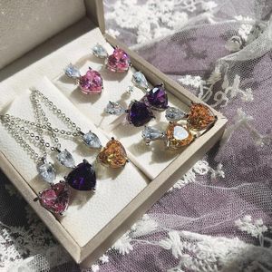 Halsband örhängen set lihua elegant kärlek rosrosa kvinnor pläterade 18k ljus lyx nisch helt matchande temperament enkelt