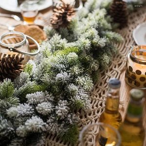 Vasi Decorazione floreale natalizia Cintura di cedro Fiore artificiale Pianta verde Ago di pino Ornamenti da tavolo Stile europeo