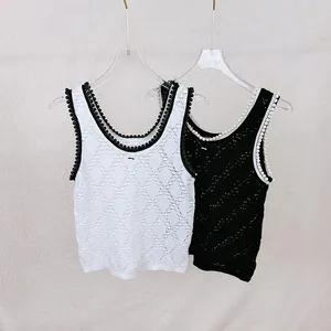 2023 -RUNWAY WIOSNA SWEATERS MARKA W tym samym stylu T -koszulki Black White Pullover Fashion Ubrania Wysokiej jakości Womens Xue