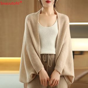 Shawls All-Season Pure Wool Knitted Shawl Women's Casual Cashmere Scarf White Sweater Women's Folded Wear Cardigan Shawl Fashion Scarf 231027