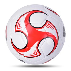 Bollar Högkvalitativ fotbollsstorlek 5 PVC Material Machinestitched Outdoor Football Training Team Match Game Ballon de Foot 231030