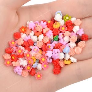 100 st 8 stilar blandade flatback solblommor rose harts pärlor för smycken gör diy telefon konst dekoration inga hål pärlor tillbehör mode smyckebeads tillbehör