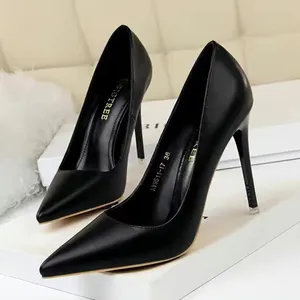 Luxurys Brand Pumps Women Shoes Red Shiny Bottom Pointed Toe Black High Heels Shoes Thin Heel Sexy Wedding Shoes Big Random Size 34-43