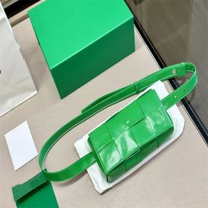 Luxury Designer Woven Waist Bags Women Crossbody Bag Designer Shoulder Bags Oil Wax Leather Fashion Green Handbag Wallet