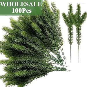 Decorative Flowers Wholesale 100pcs Christmas Tree Pine Branches Artificial Fake Plants Wedding Home Living Room Decorations DIY Xmas Gift