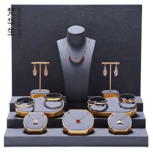 Luxury artier Classic screwdriver bracelet Fashion Straight stepped jewelry display live streaming windows rings necklaces earrings With Original Box
