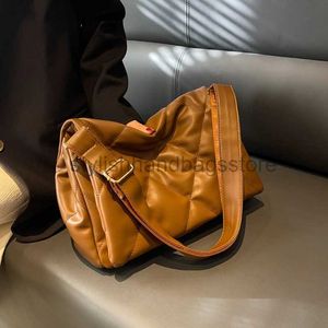 Axelväskor kvinnors mjuka leater sida 2023 trend stor axelväska kvinnors korsbags designer casual bagstylishhandbagsstore