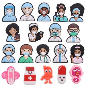 MOQ 20st PVC Medicine Band-Aids Nurse Doctor Shoe Charms Delar Tillbehör Buckle Täpp Knappar PINS PINS ANMBAND JEBLED DECORATION Kid