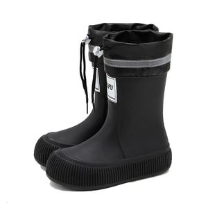 Stivali da pioggia Stivali da trekking invernali da donna casual Moda suola spessa antiscivolo Scarpe da pioggia da donna Stivali da pioggia resistenti all'aperto impermeabili 231030