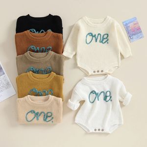 Rompers 2023 08 14 LIORITIIN 9 18M Spädbarnsbarn Knit Romper Letter broderad långärmad rund hals Jumpsuit Fall Winter Outfits 231031