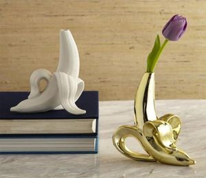 Creative Home Ceramics Matte White Gold Banana Pendant Vase Floret Tabletop Small Mouth Vase Flower Jar Home Decor93333528597121