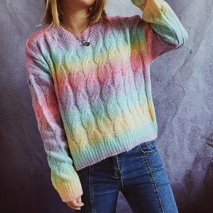 Kvinnors tröjor Omchion Pull Femme Autumn Light Rainbow Gradient Sticked tröja Kvinnor Casual Loose Pullover Korean Jumper Streetwear 231031