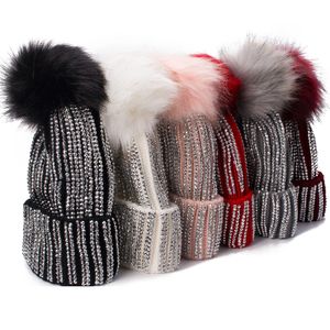 Berets Lawliet Wintermützen Kunstpelz Pom Strass Bling Stil Frauen Beanies Hochwertige warme gestrickte Schädelkappe A469 231031