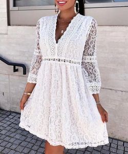 Casual Dresses Autumn Fashion Sexy V-Neck Lace Women's Dress Elegant Street Style Trumpet Sleeve Slim Fit High Waisted For Women Vestidos