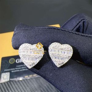 Wholesale Price Hip Hop Iced Out Style Earrings Jewelry 925 Silver Heart Vvs1 Baguette Moissanite Diamond Stud Earrings Man Gift