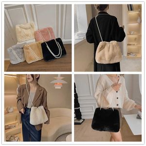 Lady Evening Bags Autumn and Winter Fur Women's Bag New Pearl Handheld Multi Purpose Solid Color Fashion Shoulder Large Mage King