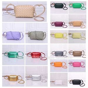 Abendtasche gewebt Veneeta Lederschleife Farbe Diagonale Modedesigner -Geldbörsen für Frauen Süßigkeiten Mini Mini Potteega Kamera Umhängetaschen Geldbörse Crossbody 2023 kleines Quadrat