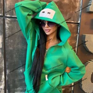 Autumn and Winter Hoodie Sportswear Set Modna moda Brand Nowy sweter Wysokiej jakości zestaw dresowy 90% fabrycznie bezpośrednie hurtowe kombinezon joggingowy