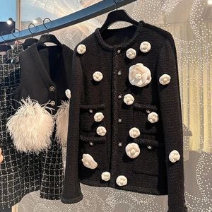 Женские куртки, черное твидовое пальто для подиума на осень, тонкая шерстяная верхняя одежда с 3D цветочным принтом, зимняя женская куртка 231031