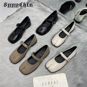 Elbise ayakkabıları bahar kadın sandaletler bölmeli Mary Jane Flats bayanlar pompalar kadın retro vintage kız günlük yenilik katı ninja ayakkabıları 231030