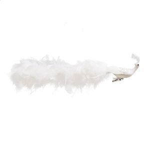 Julekorationer 1pc konstgjorda vita påfåglar fjäderprydnader jul lång svans simulering fåglar julgran bröllop dekor hänge 231030