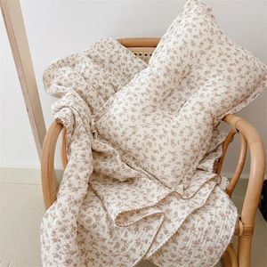 Cuscini Corea Fiore Cotone Cuscino per bambini per neonati Bambini Biancheria da letto floreale in mussola Cuscini decorativi Cuscino per bambini per bambini 231031