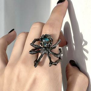 Nuovo anello ragno gotico ragazza donna cristallo ragno nero anello aperto punk hip-hop gioielli con dita animali irregolari regalo di Halloween