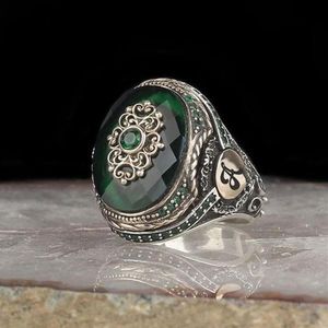 Bröllopsringar Vintage Big Ring For Men Ancient Silver Color Inlaid Blue Green Agate Stone Punk Motor Biker Storlek 11 12 13309R