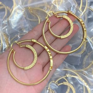 Neue Mode Bohrer Ohrstecker Griechenland Mäandermuster Medusa Porträt Skulptur Anhänger Damen Herren Ohrring Messing 18K vergoldet Damen Ohrclips Designerschmuck ME-4