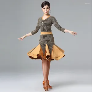 Сценическая одежда 2023, женское гладкое соревновательное бальное платье для сальсы, румбы, латинского танца, платье с v-образным вырезом и расклешенной юбкой с жемчугом, сексуальная