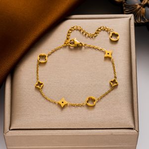 Classico braccialetto di gioielli di design quadrifoglio placcato oro elegante donna in acciaio al titanio Colorfast Fashion Hand6 + 5