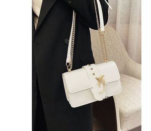 클래식 럭셔리 2023 핸드백 디자이너 크로스 바디 가방 가방 여성을위한 진짜 가죽 고품질 패션 레이디 크로스 가방 플랩 디자이너 가방 DGRB
