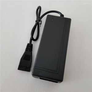 Cabos de computador PC 12V 5V 2.5A Cabo adaptador de alimentação CA para disco rígido IDE 4Pin HDD CD-ROM Conversor SATA Supply Preto