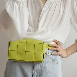 Midjepåsar 2022 Designer Fanny Pack Women Bag Real Cow Leather Crossbody Belt Purse Weave Packs Chest Phone231D