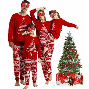 Family Matching Outfits Winter Family Matching Couples Christmas Pajamas Red Santa Mother Kids Clothes Christmas Pajamas For Family Clothing Set 231031