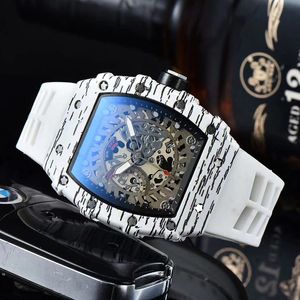 Moonlight Quartz Watches Men's Silicone Band Calendar Waterproof Fashion Business Quartz Watches For Men's