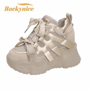 Klänningskor Kvinnor Autumn Leather Sneakers 10cm klackar Vita mesh Casual Shoes Fashion Woman Trainers Lace-Up Breatble Platform Sneakers 231030