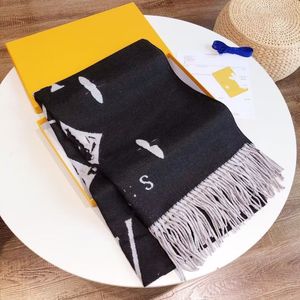 New Stylish Womens Cashmere Scarf Full Letter Printed Designer Scarves Soft Touch Warm Wraps With Tags Autumn Winter Long Shawls
