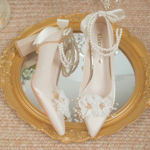 Dress Shoes Elegant Flowers High Heels Pumps Women Pearl Ankle Strap Wedding Shoes Woman String Bead Small Square Heel Bridal Shoes 231030