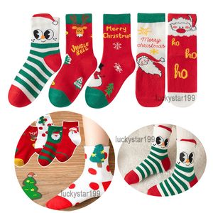 Calzini natalizi per bambini Calzini in cotone per bambini adorabili calzini di Babbo Natale con pupazzo di neve Happy Baby 5 paia/dozzina