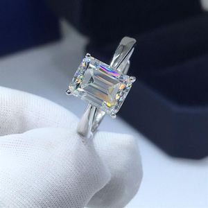 Przyjazd InBeauut 925 Silver 2 ct szmaragdowy Cut d Kolor Pass Test Diamond Big Rectangle Moissanite Pierścień Teen Girl Party Biżuter