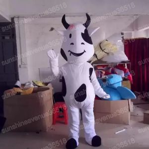 Halloween lovely Cows Mascot Costume High Quality Cartoon theme character Carnival Adults Size Christmas Birthday Party Fancy Outfit For Men Women