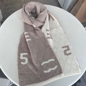 100 % hochwertiger Kaschmir-Schal, Herbst-Winter-Strickschal aus Wolle, Designer-Brandneues Geschenk, einfarbig, Buchstaben-Schal, Weihnachten, romantischer Stil, Boutique-Schal