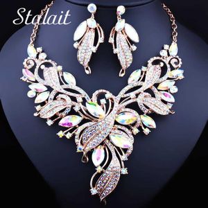 6 Color Luxury Flower Horse Eye Crystal Necklace Earrings Geometric Alloy Gold Link Chain Jewelry Set Costume For Women 210323197e