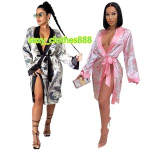 Cy8788 Högkvalitativa damer Badkläder Cover Up Night Gown Pyjamas Dollar Printed Bathrobe Silk Women's Sleepwear till salu