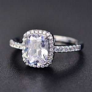 925 Sterling Silver Moissanite zertifizierter Diamant Ehering für Frauen Engagement Square Colored Gemstone Zircon Mode Rings229M