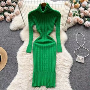 Kvinnors tröja klänning Elegant Autumn Winter Sexig Slim Bodycon Dresses Turtleneck Solid Color Thick Warm Knit Pullover Vestido 776
