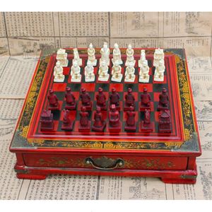 Giochi di scacchi 35 pezzi / set Oggetti da collezione di fascia alta Vintage Guerrieri di terracotta cinesi Giochi da tavolo a scacchi Set regalo per leader Amici Famiglia 231031